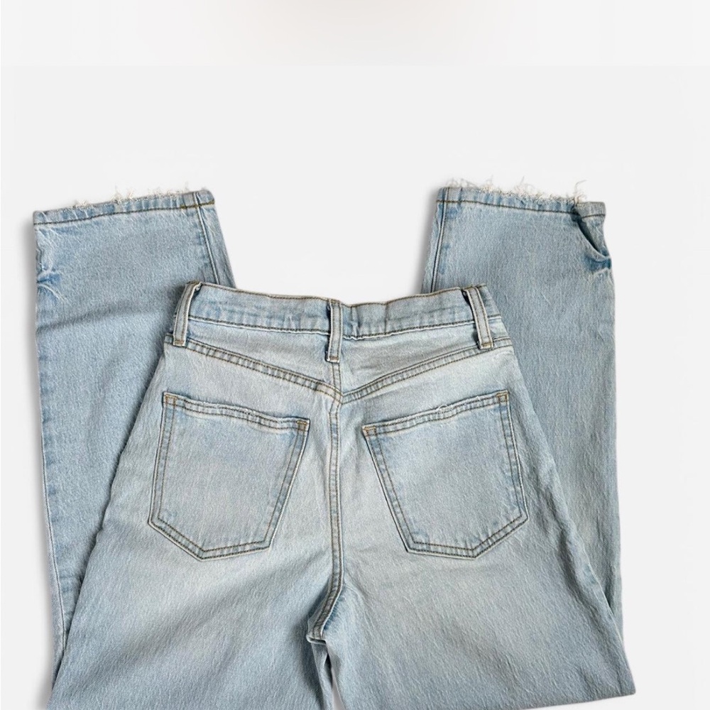 Universal Thread High Rise Blue Jeans - Picture 2 of 4